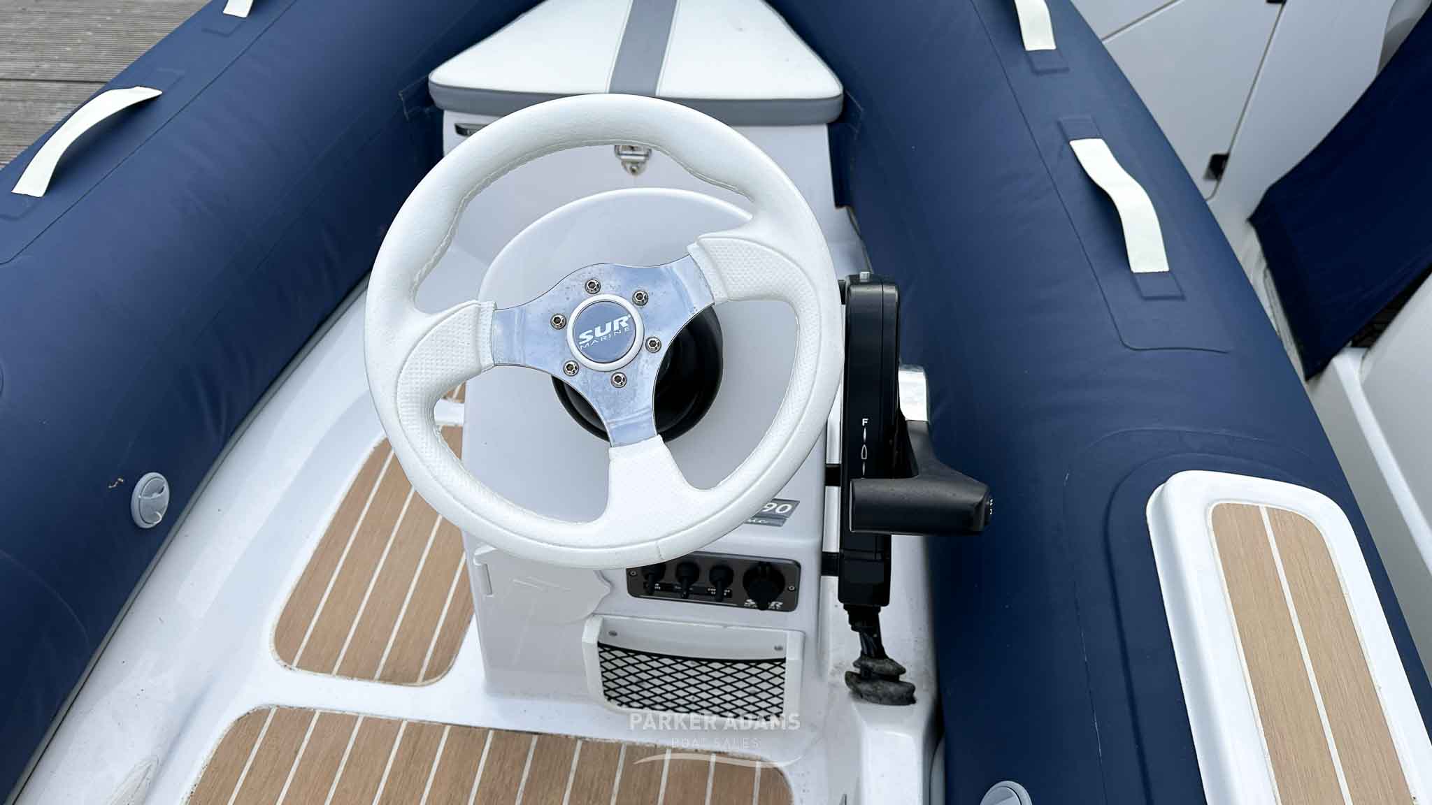 Aggie - Sur tender LR-4