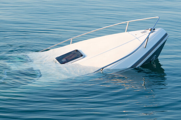 cropped-boating-accident.jpeg