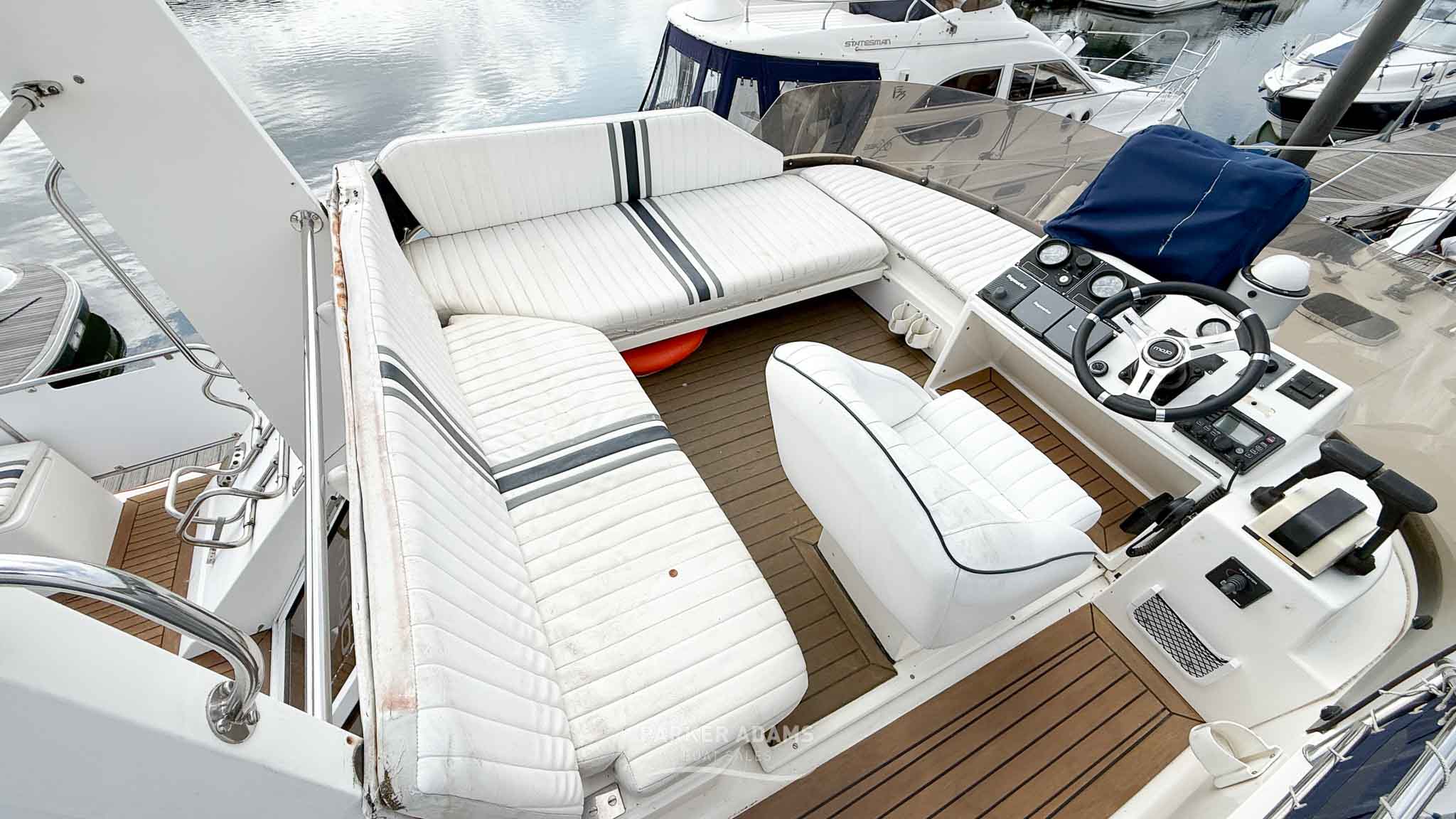 1991 Fairline Turbo 36 image 8