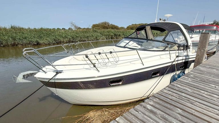2012 &ndash; Bavaria 28 Sport with a Volvo Penta D4-260 engine