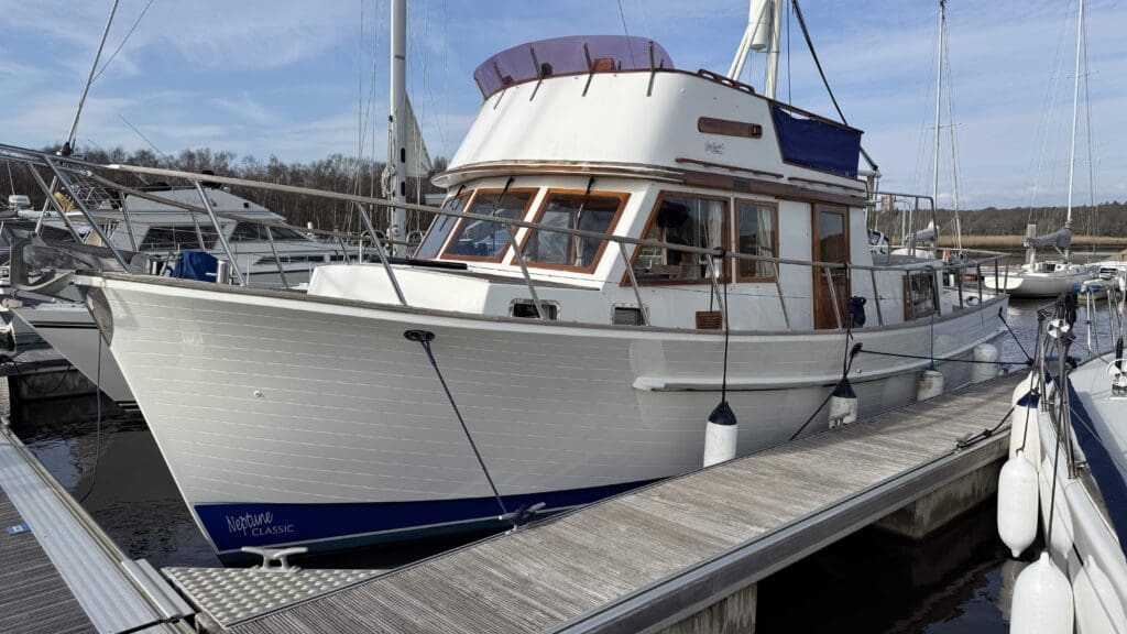 1990 – Neptune 36 with twin Perkins Range 4 Engines