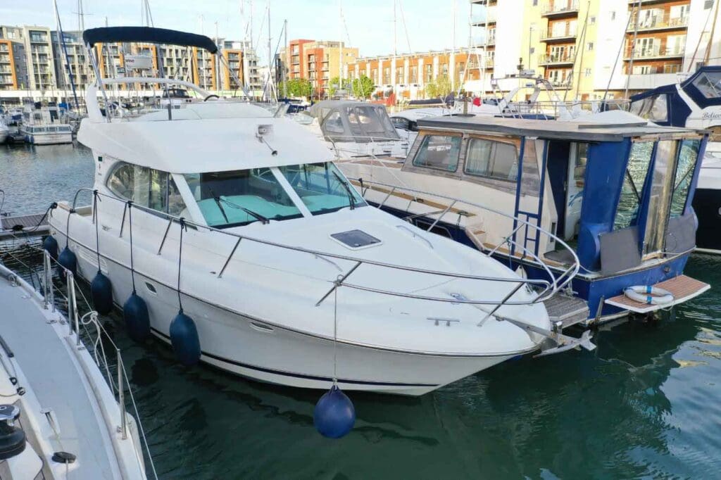2008 – Prestige 36 with twin Volvo Penta D4-300’s