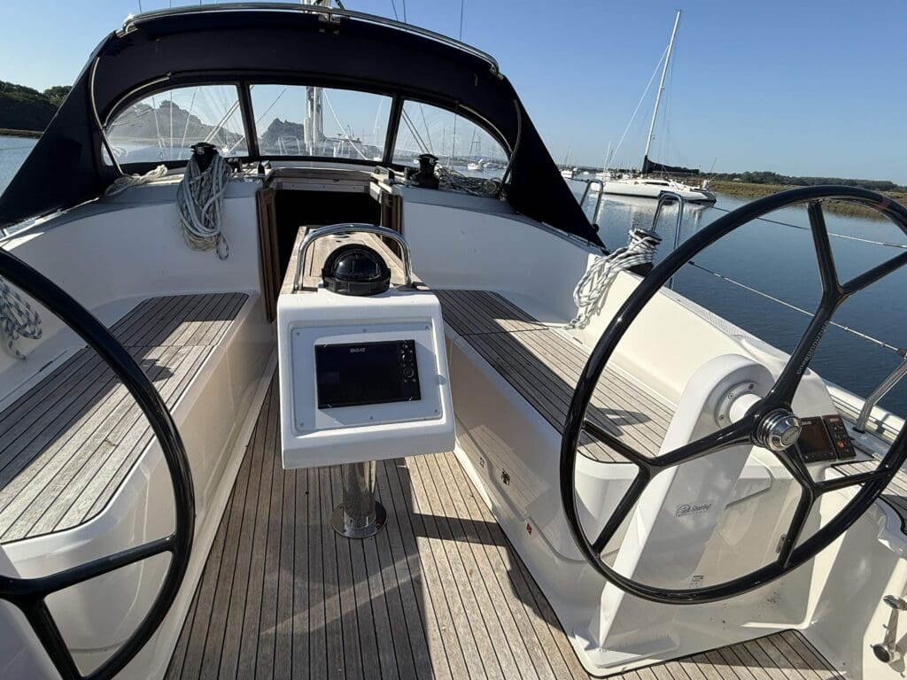 2021 Bavaria Cruiser 37 - Photo 1