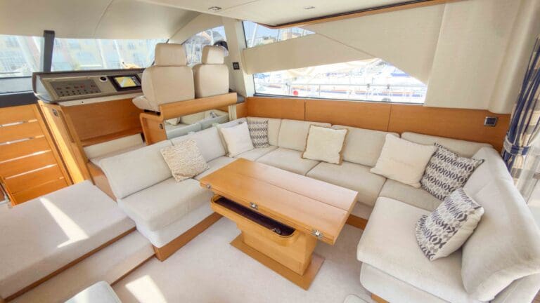 2007 – Fairline Phantom 48 with Volvo Penta D9 – 575 engines