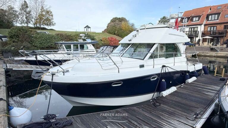 2003 &ndash; Beneteau Antares 9.80 with x2 Nanni 200hp Engines